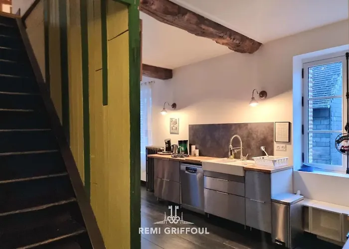 Kinta Panda Pool Table Center 13 2 Guests * Honfleur